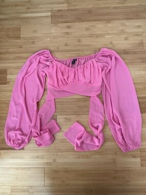 Windsor Pink Off-Shoulder Puff Sleeve Wrap Crop Top